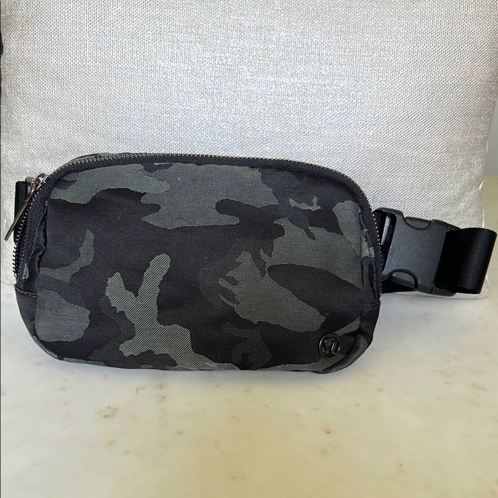LuluLemon Camo Belt Bag